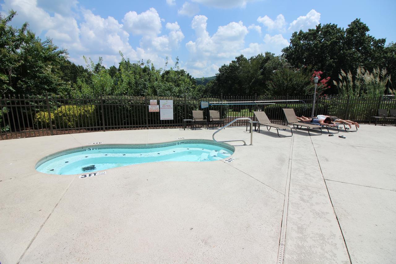 Pointe Royale Condo Vacation And Golf Resort Branson Exterior photo